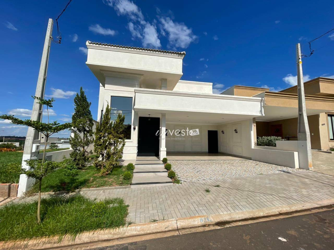 Casa de Condomínio à venda com 3 quartos, 163m² - Foto 2