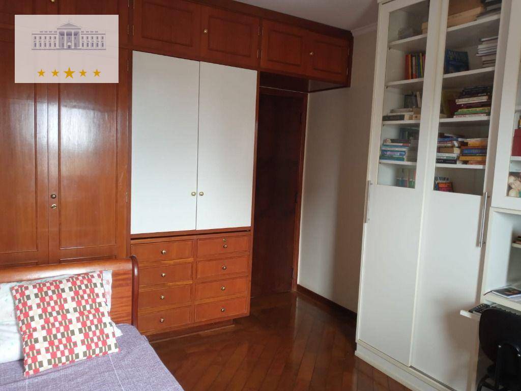 Apartamento à venda com 3 quartos, 160m² - Foto 7