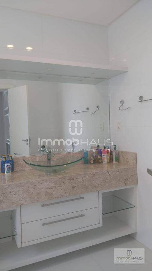 Apartamento à venda com 4 quartos, 167m² - Foto 22