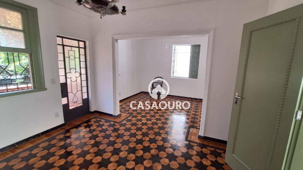 Casa à venda com 2 quartos, 165m² - Foto 7