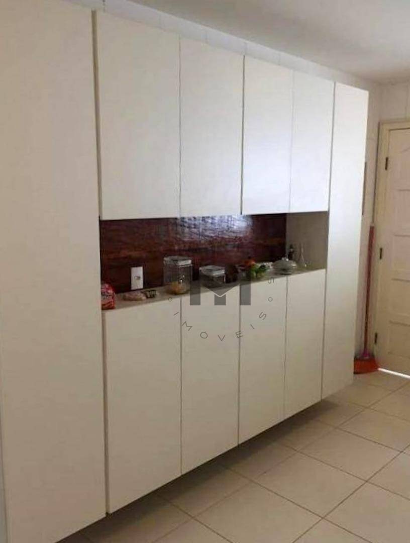 Casa à venda com 3 quartos, 164m² - Foto 4