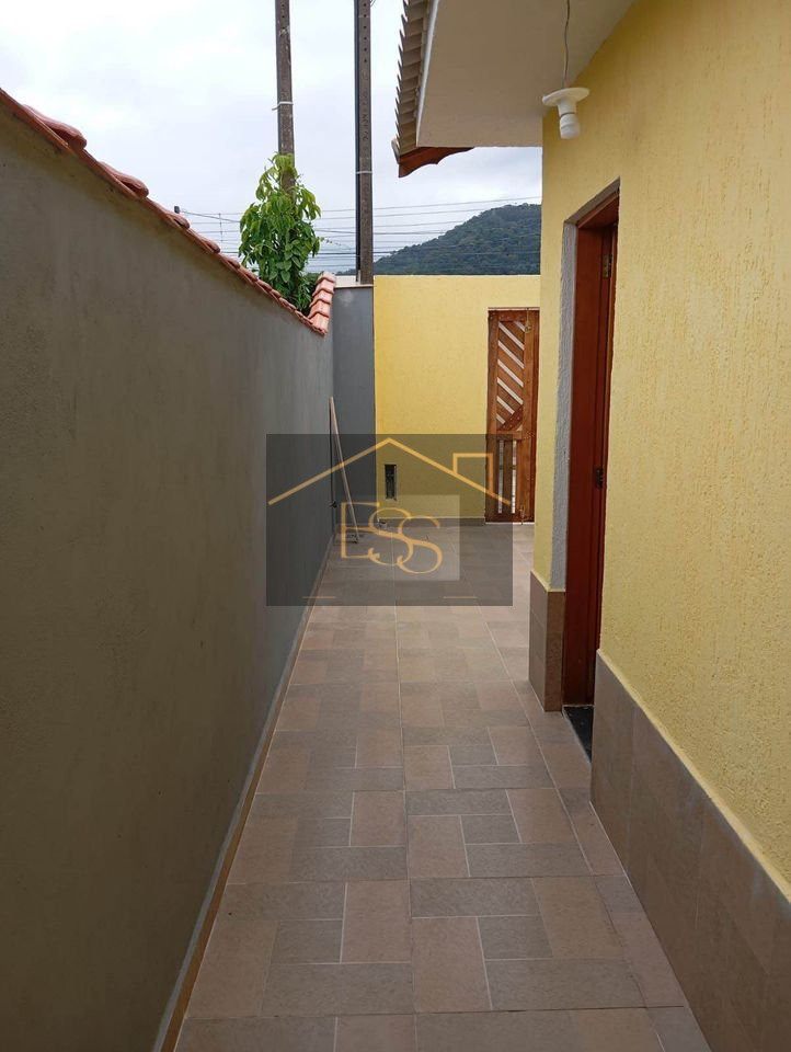 Casa à venda com 2 quartos, 80m² - Foto 12