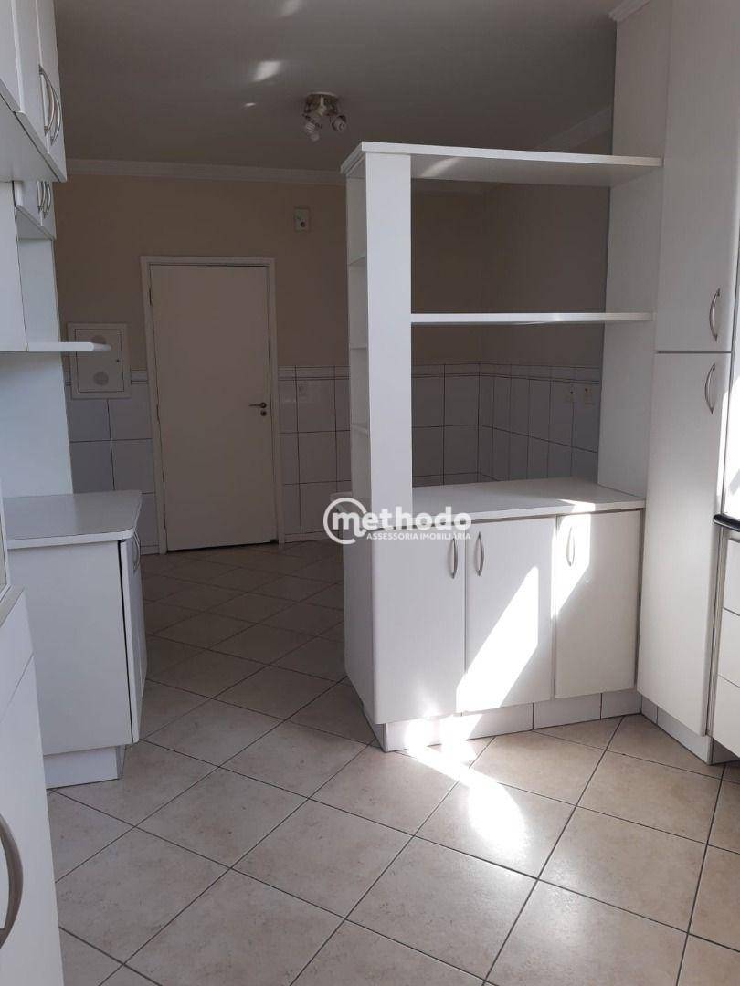 Apartamento à venda com 3 quartos, 237m² - Foto 12