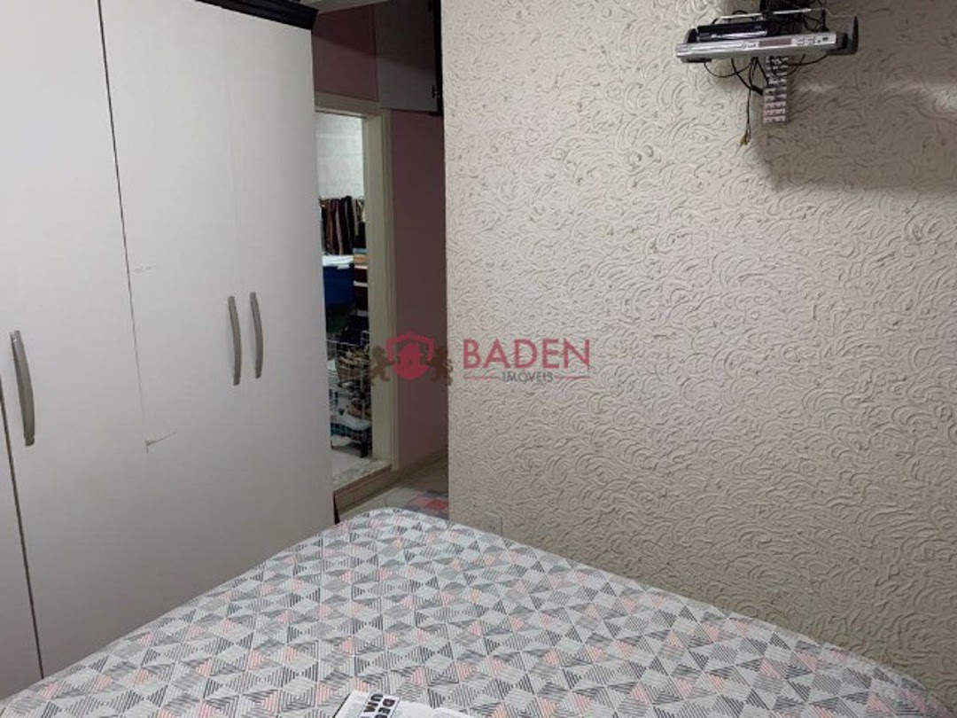 Apartamento à venda com 2 quartos, 79m² - Foto 10