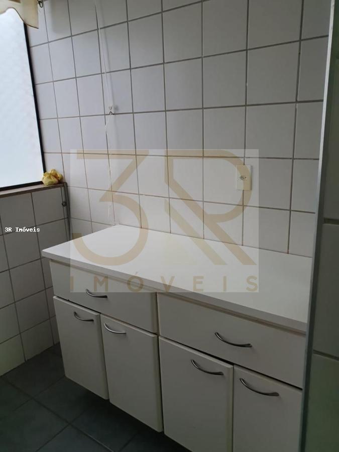 Apartamento à venda com 3 quartos, 119m² - Foto 15