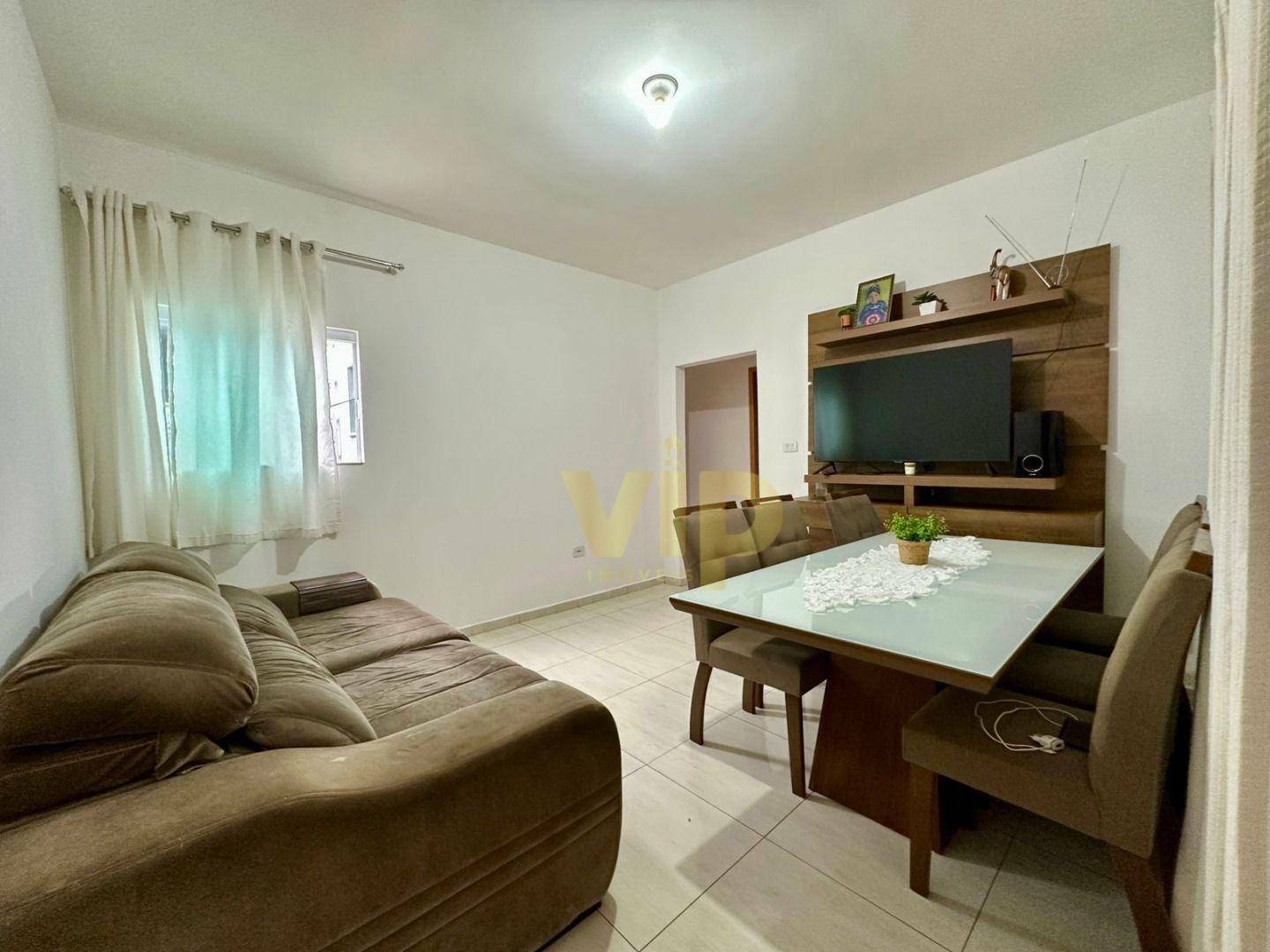 Casa à venda com 3 quartos, 177m² - Foto 2