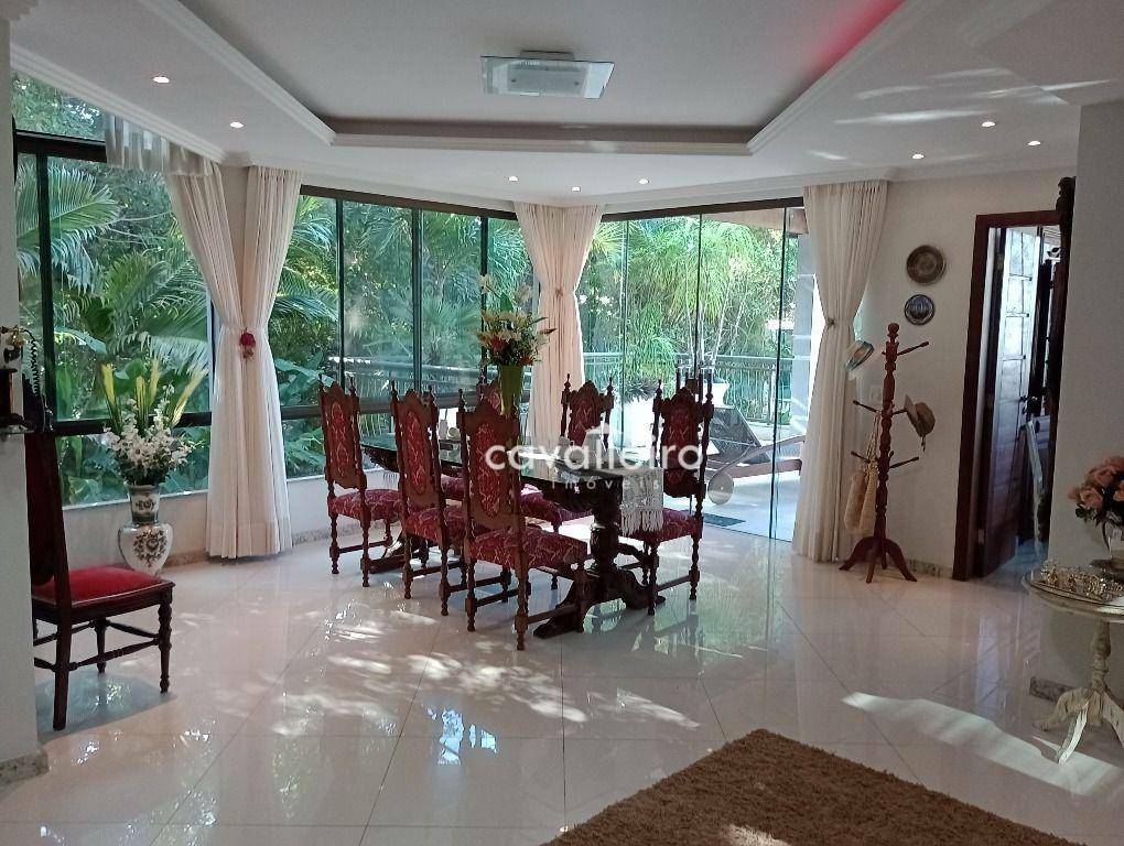 Casa de Condomínio à venda com 3 quartos, 380m² - Foto 4