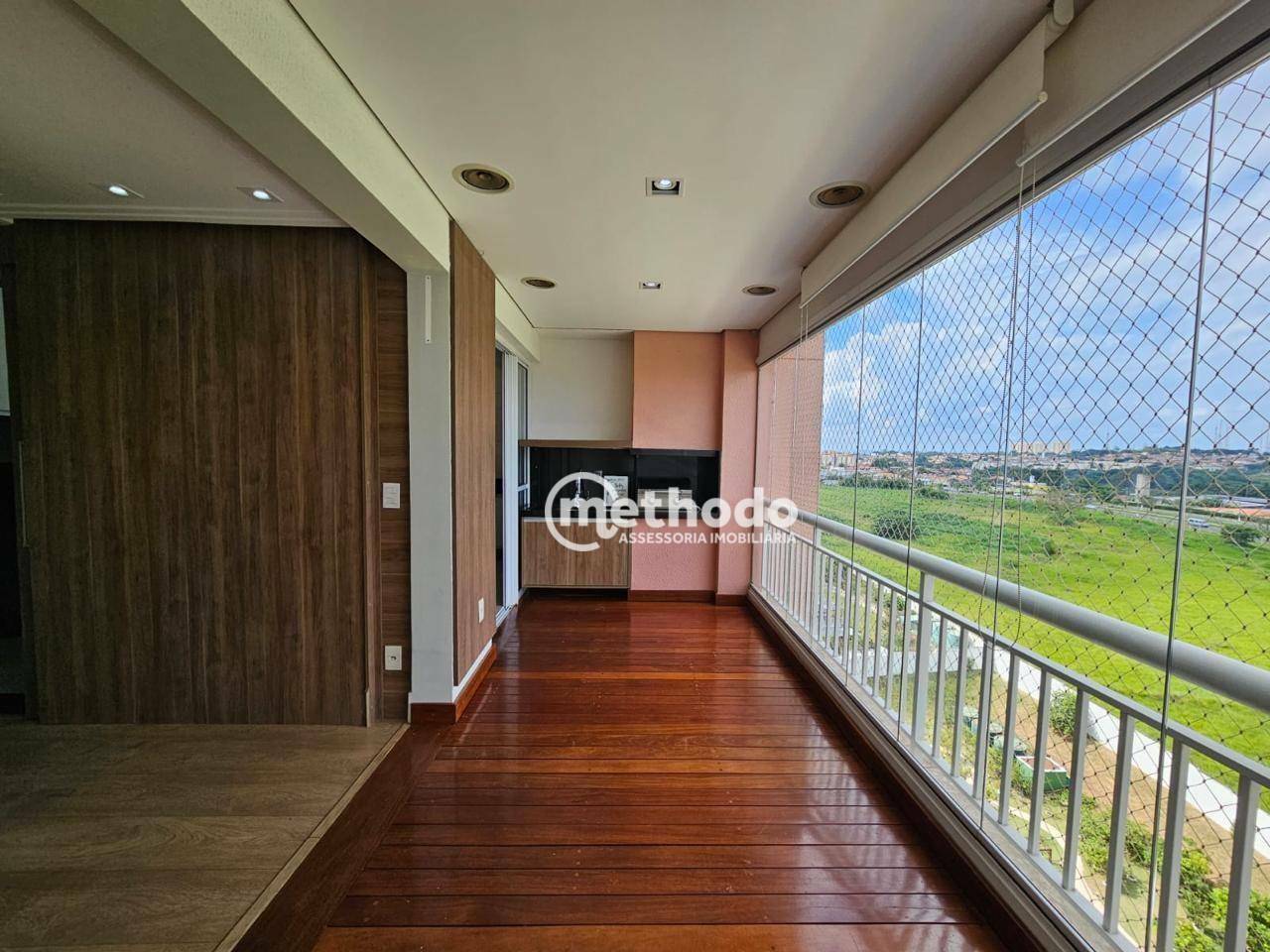 Apartamento para alugar com 3 quartos, 109m² - Foto 11