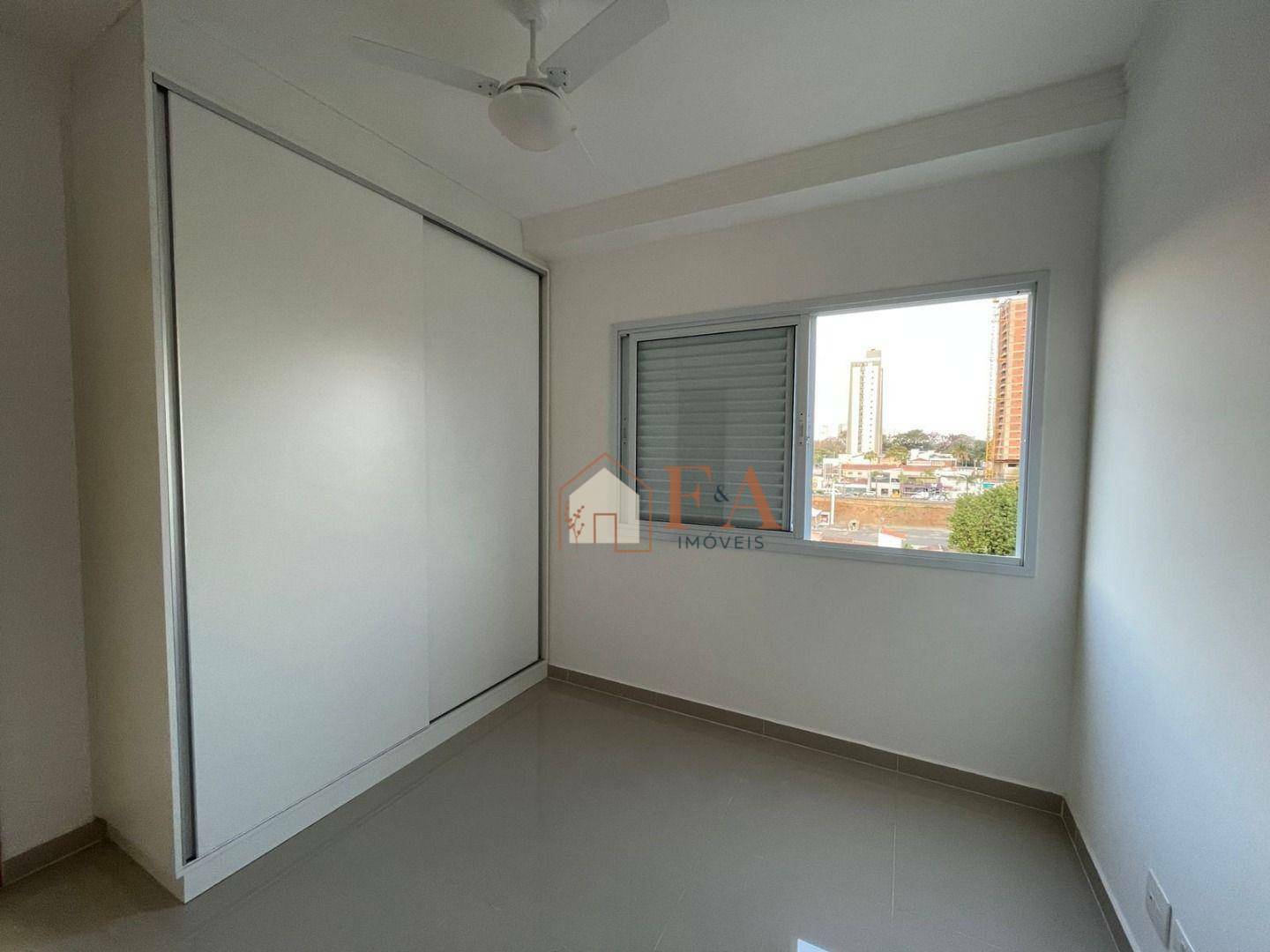 Apartamento à venda com 2 quartos, 78m² - Foto 10