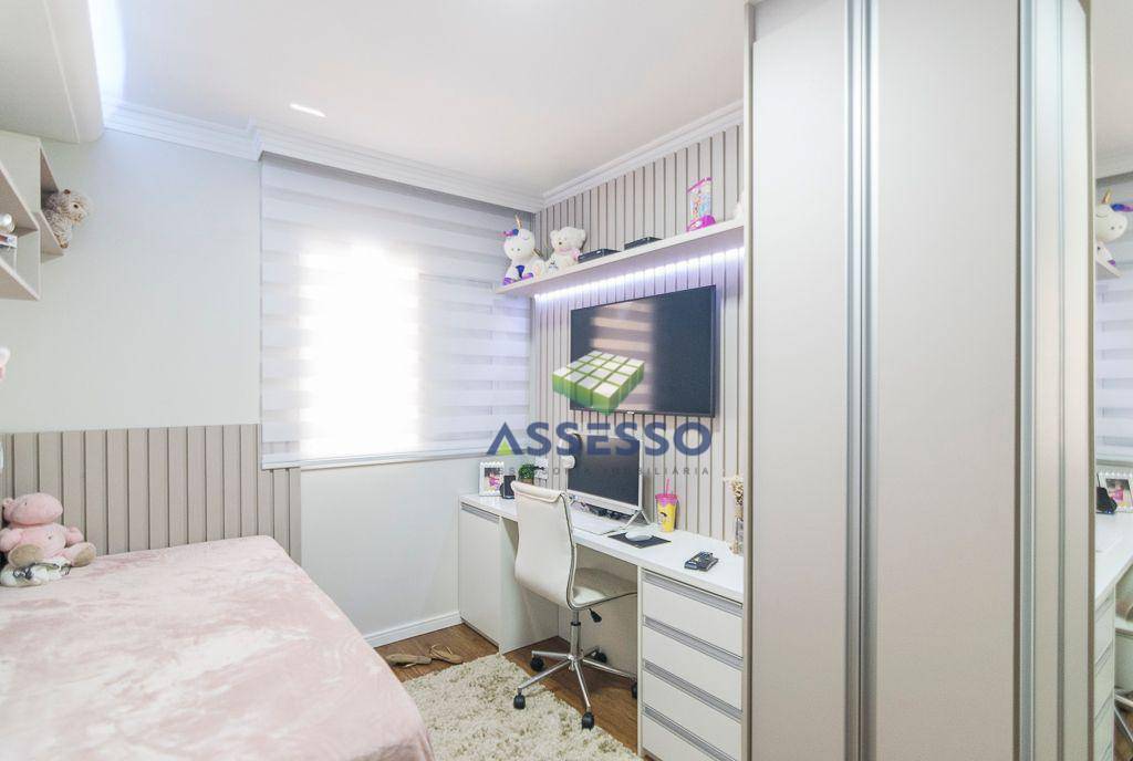 Apartamento à venda com 3 quartos, 97m² - Foto 17