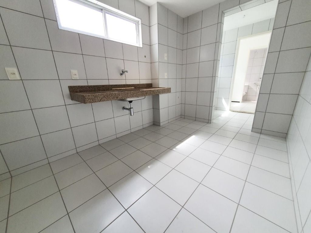 Apartamento à venda com 3 quartos, 115m² - Foto 12