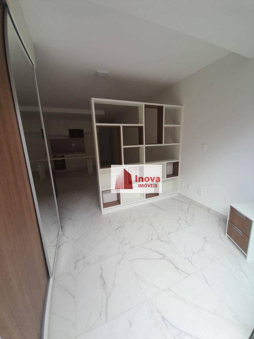 Apartamento à venda com 1 quarto, 38m² - Foto 9