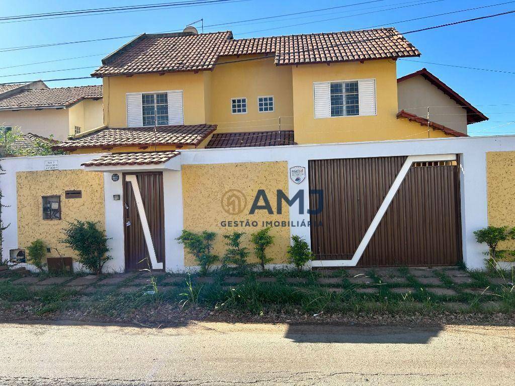 Sobrado à venda com 3 quartos, 146m² - Foto 1