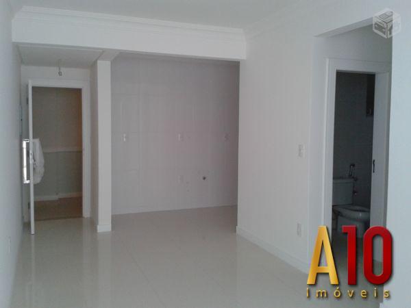 Apartamento à venda com 2 quartos, 73m² - Foto 18