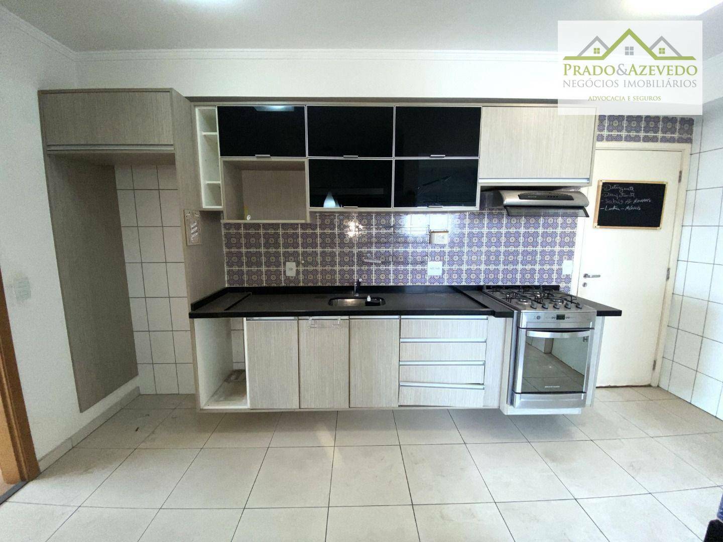 Apartamento à venda com 3 quartos, 119m² - Foto 15