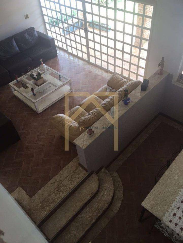 Casa à venda com 3 quartos, 500m² - Foto 19