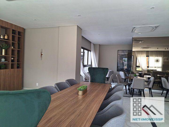 Apartamento à venda com 2 quartos, 67m² - Foto 18