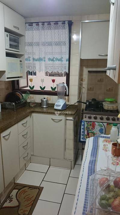 Apartamento à venda com 3 quartos, 77m² - Foto 23