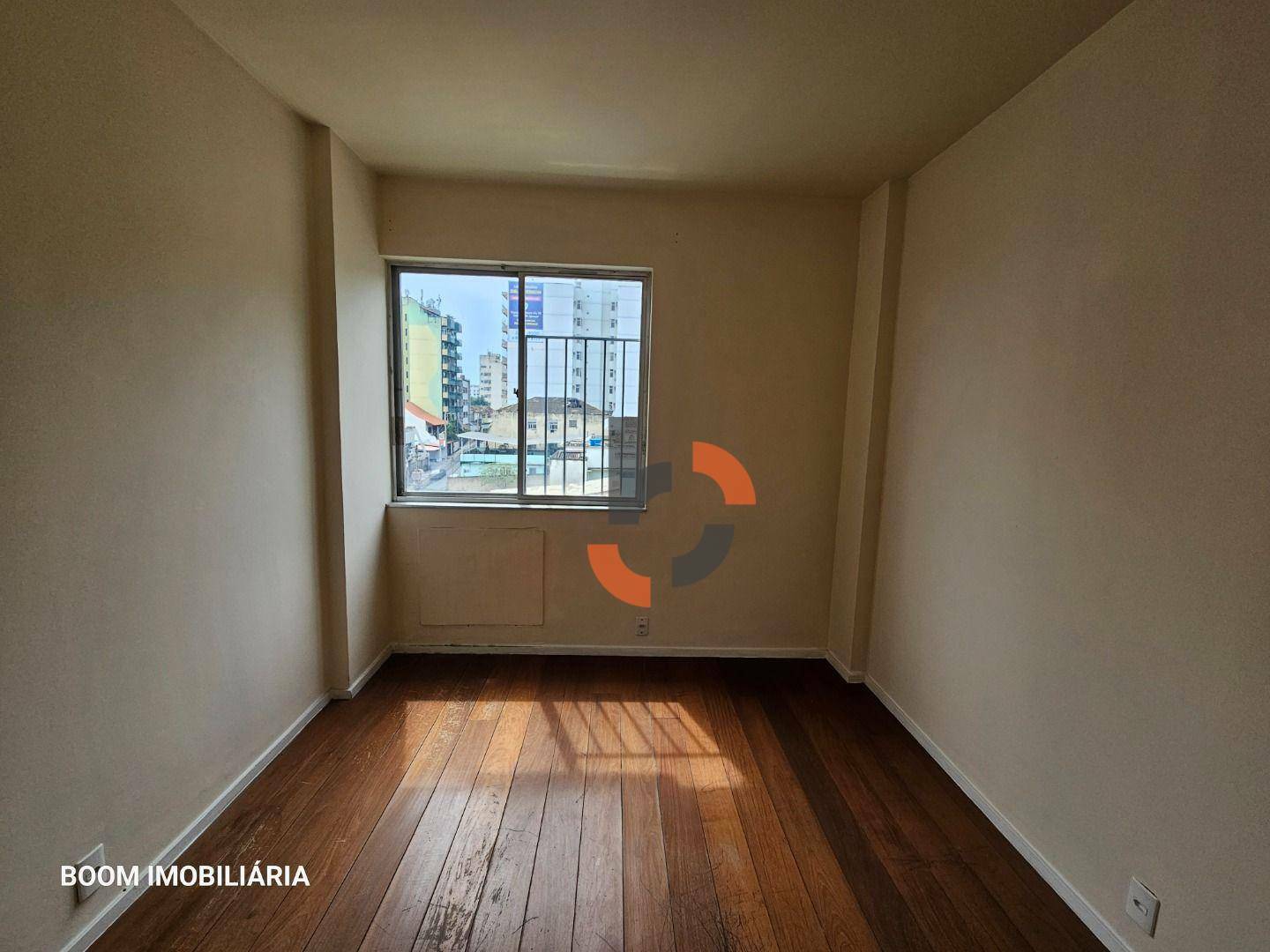 Apartamento à venda com 3 quartos, 93m² - Foto 10