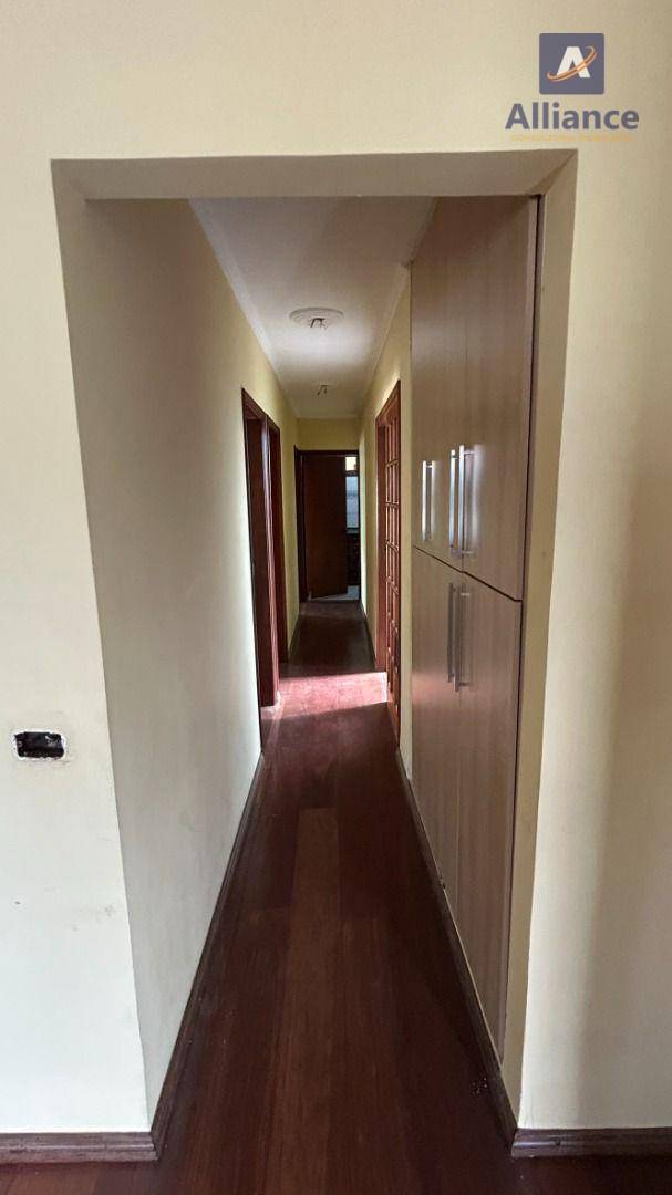 Casa para alugar com 3 quartos, 193m² - Foto 6