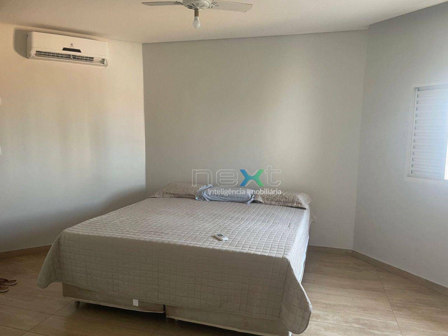 Sobrado à venda com 4 quartos, 235m² - Foto 12