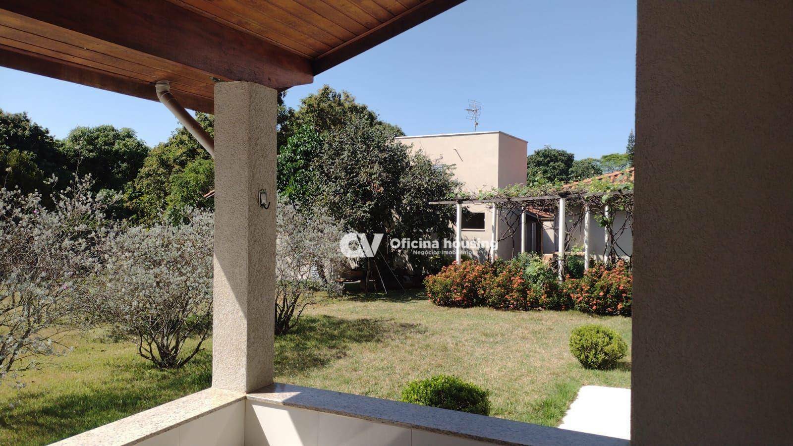 Chácara à venda com 4 quartos, 2879M2 - Foto 1