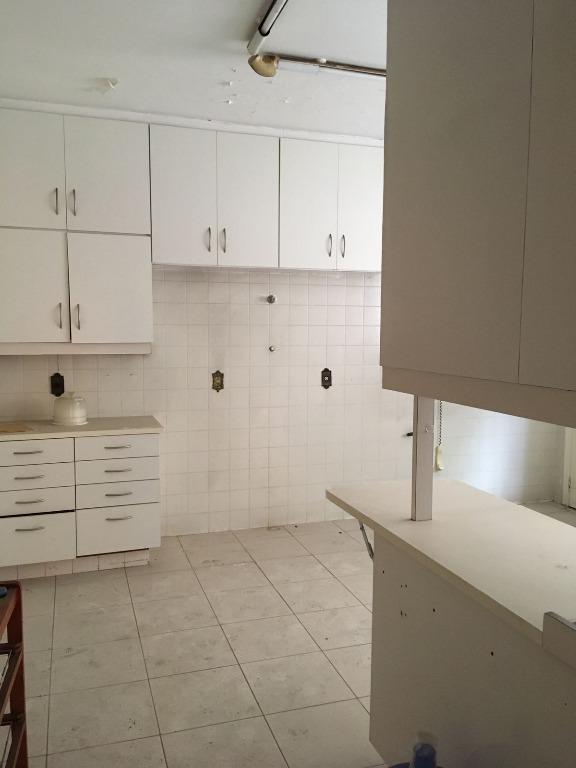 Sobrado à venda com 4 quartos, 600m² - Foto 17