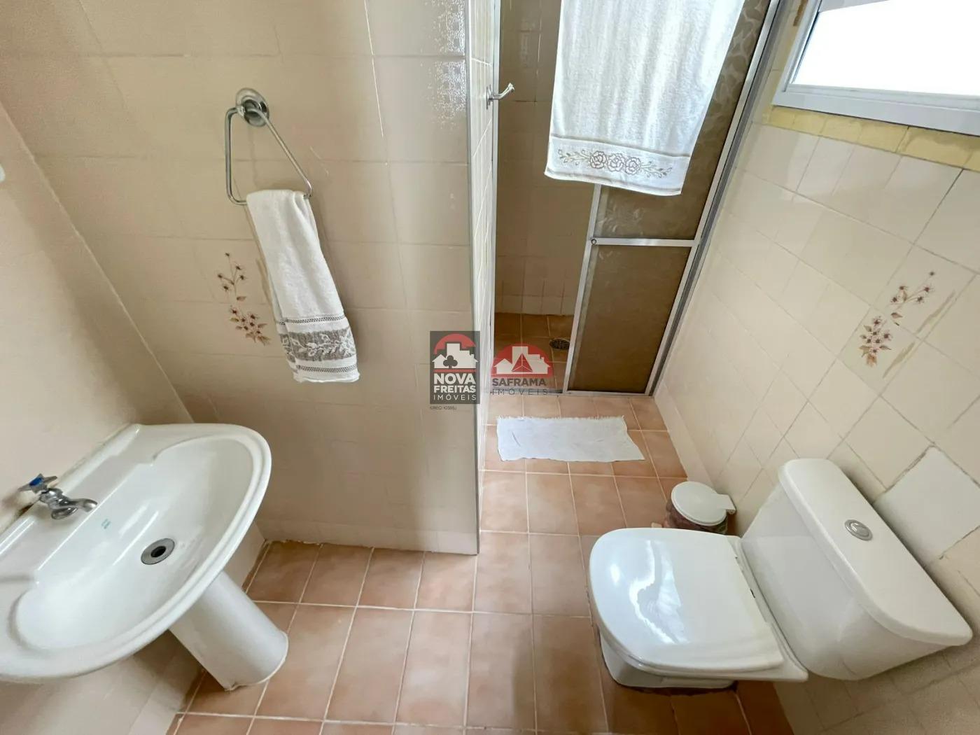 Apartamento à venda com 2 quartos, 75m² - Foto 16