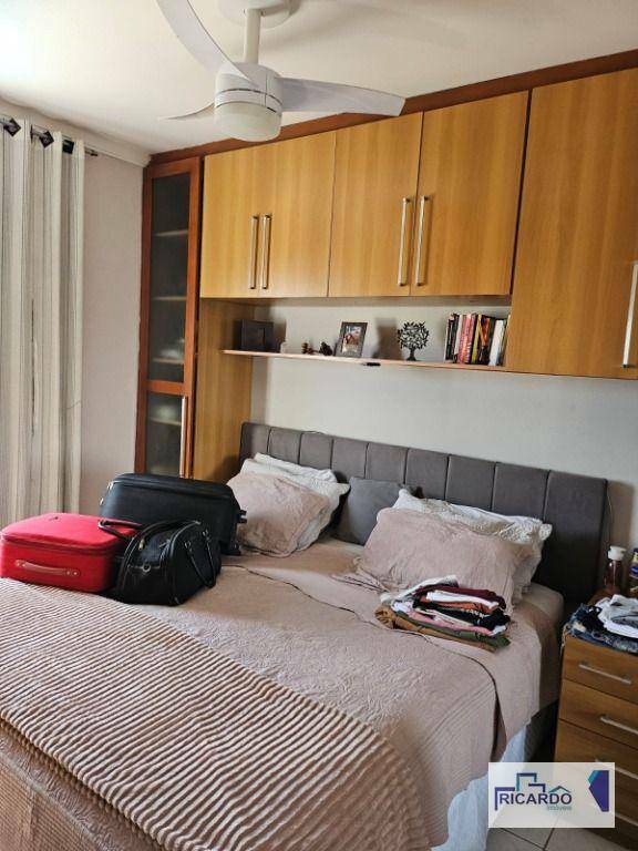 Apartamento à venda com 2 quartos, 59m² - Foto 6