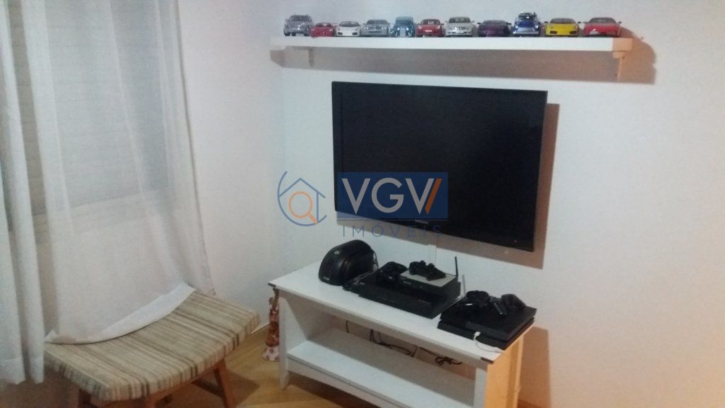 Apartamento à venda com 3 quartos, 85m² - Foto 12