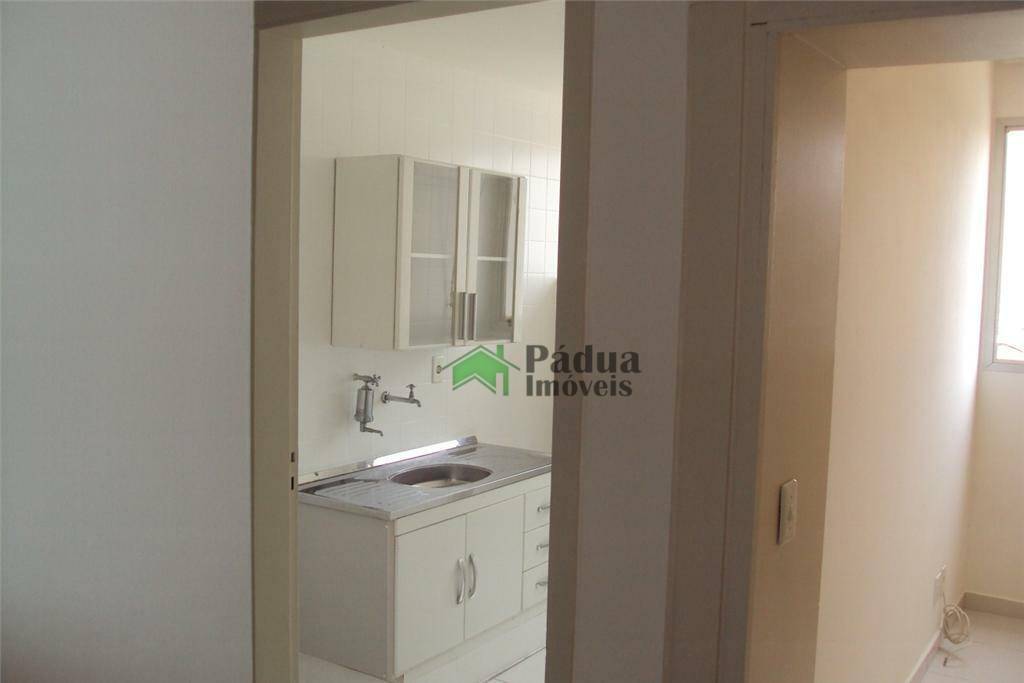 Apartamento à venda com 1 quarto, 40m² - Foto 7