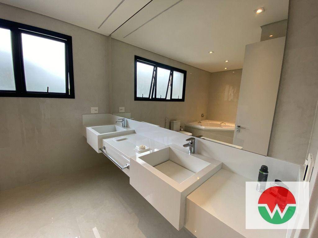 Casa de Condomínio à venda com 5 quartos, 450m² - Foto 9