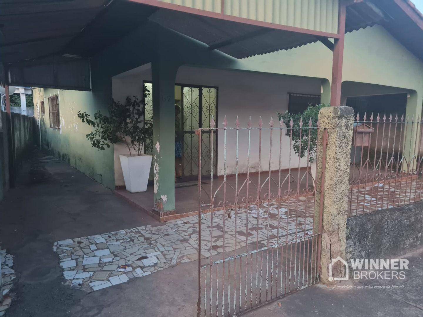 Casa à venda com 4 quartos, 95m² - Foto 3