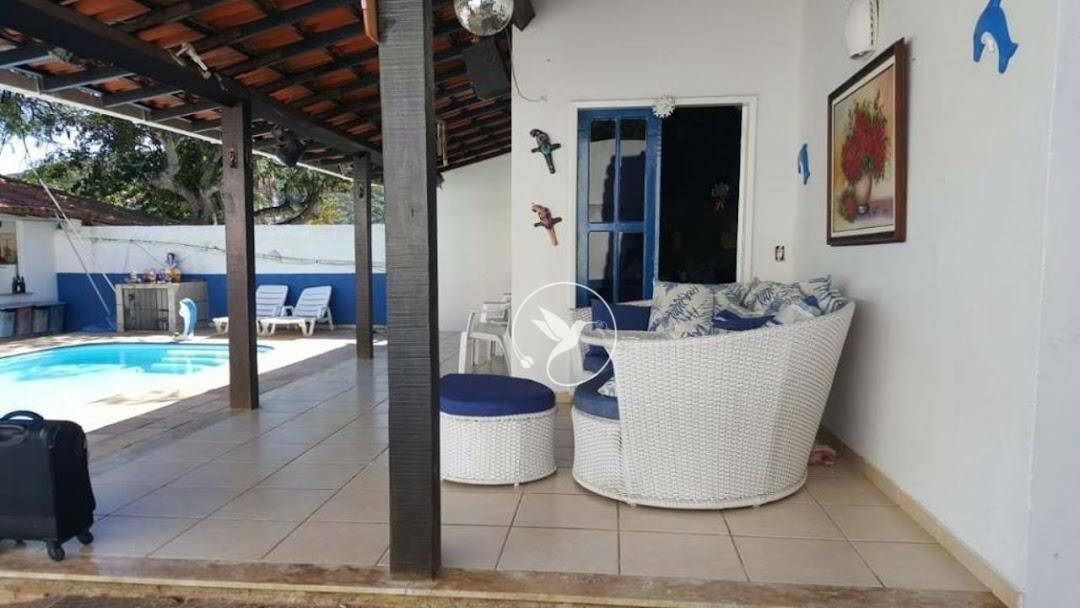 Casa à venda com 6 quartos, 260m² - Foto 9