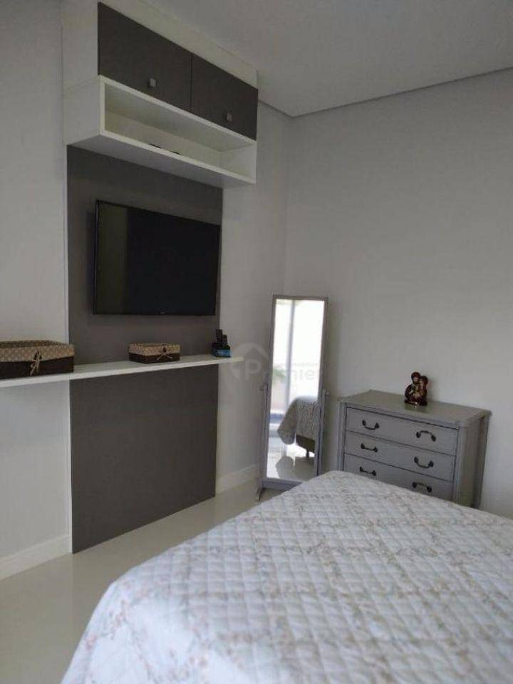 Casa de Condomínio à venda com 4 quartos, 223m² - Foto 14