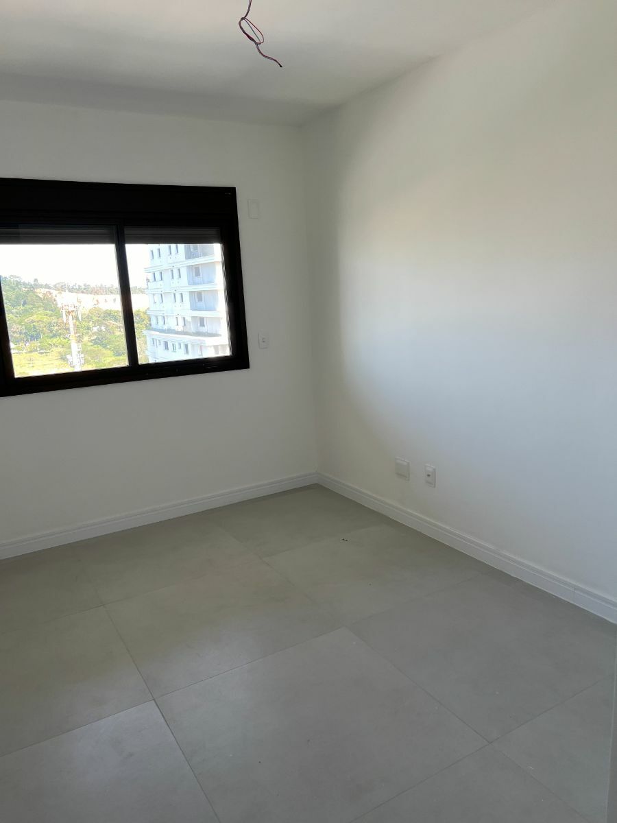 Apartamento à venda com 2 quartos, 95m² - Foto 23