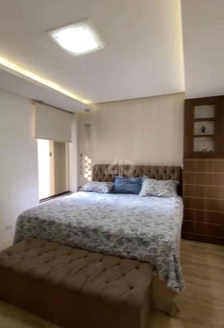 Sobrado à venda com 3 quartos, 288m² - Foto 30