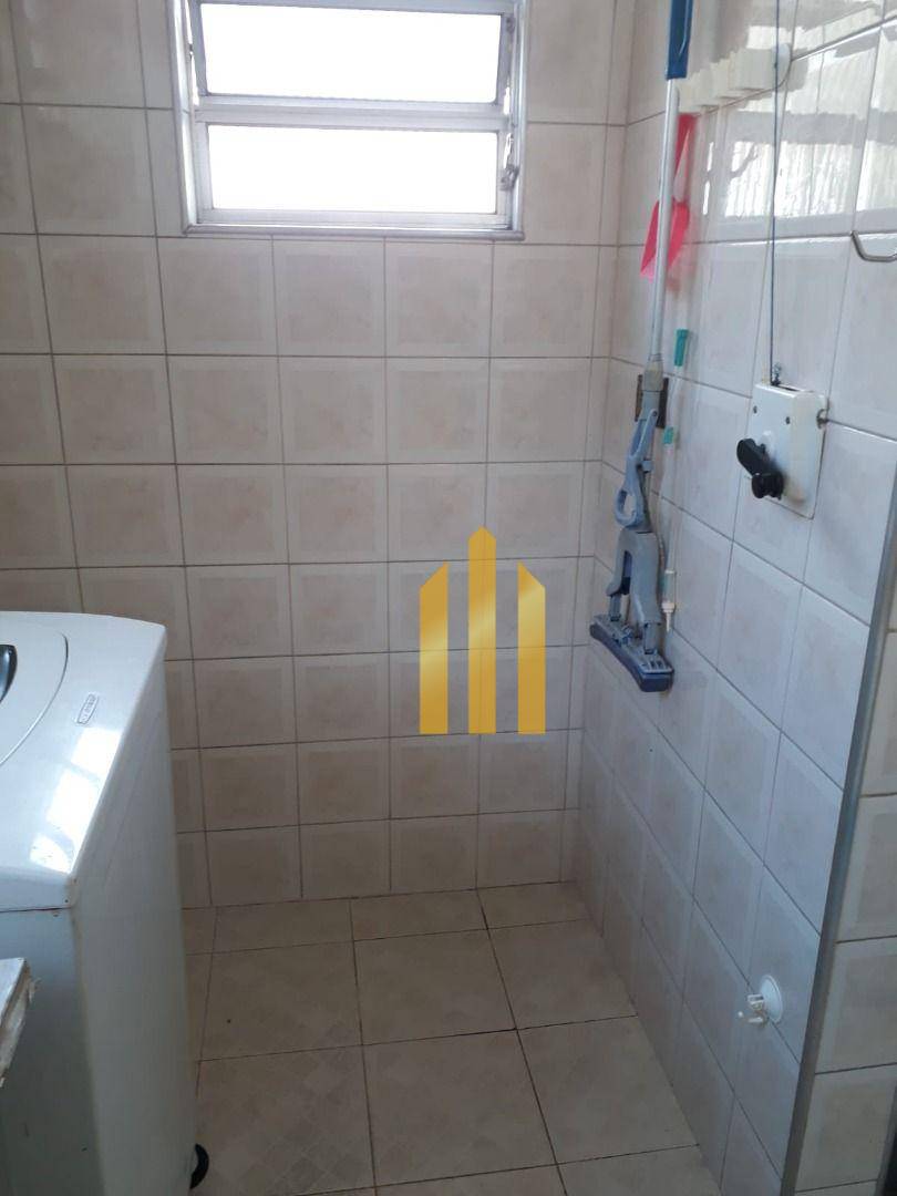 Sobrado à venda com 3 quartos, 246m² - Foto 17