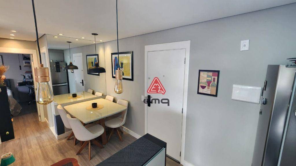 Apartamento à venda com 2 quartos, 40m² - Foto 13