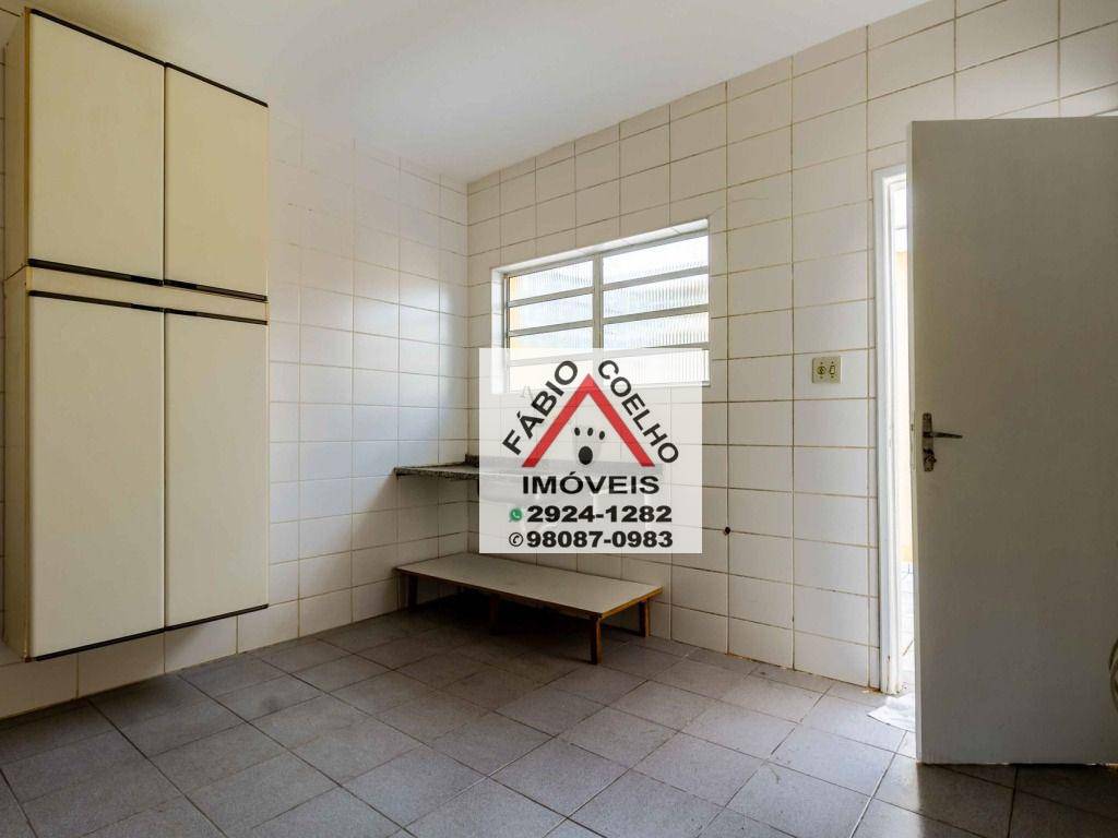 Sobrado à venda com 2 quartos, 70m² - Foto 2