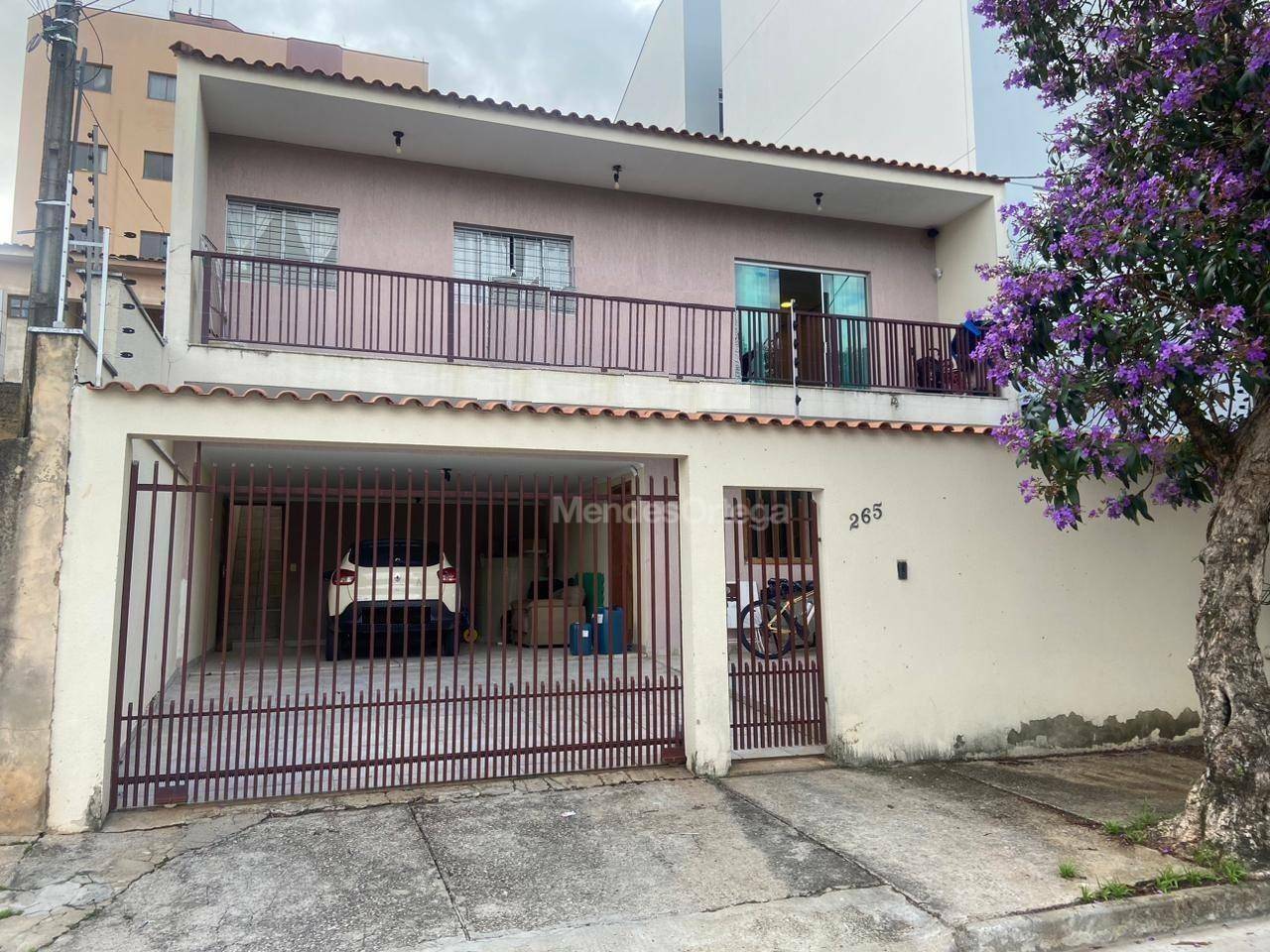 Casa à venda com 2 quartos, 187m² - Foto 1