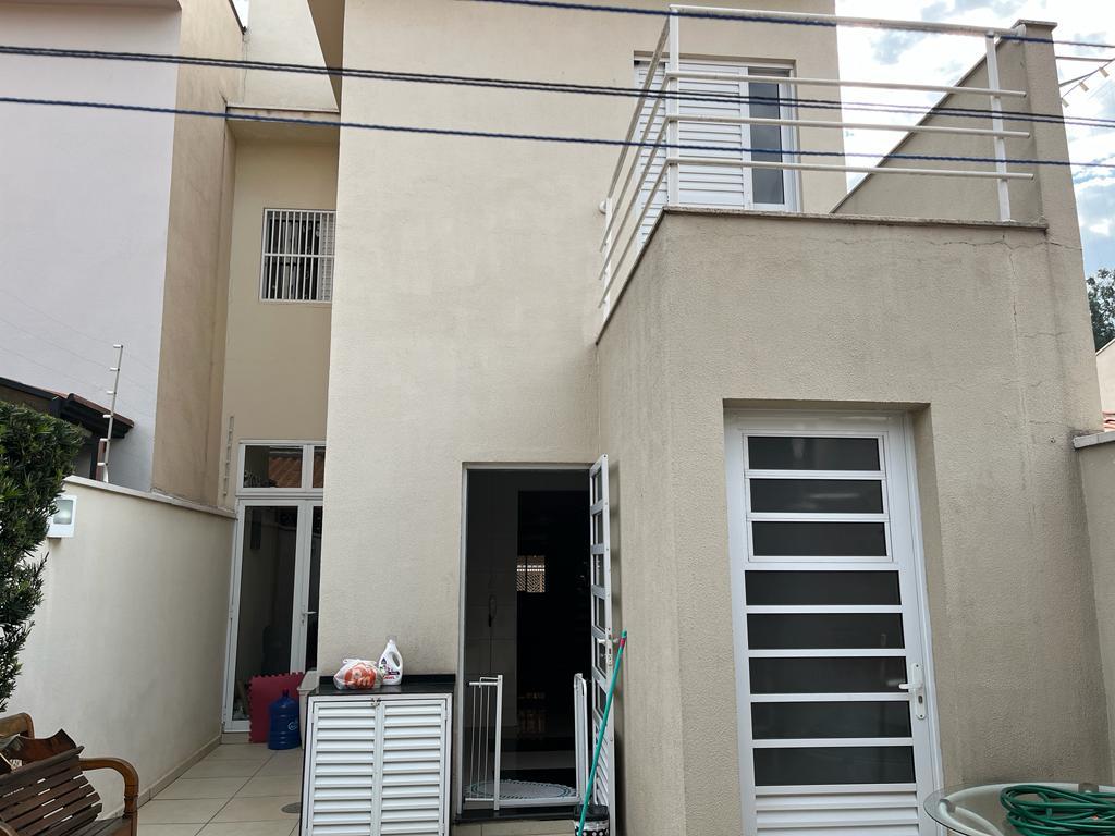 Casa à venda com 3 quartos, 141m² - Foto 14