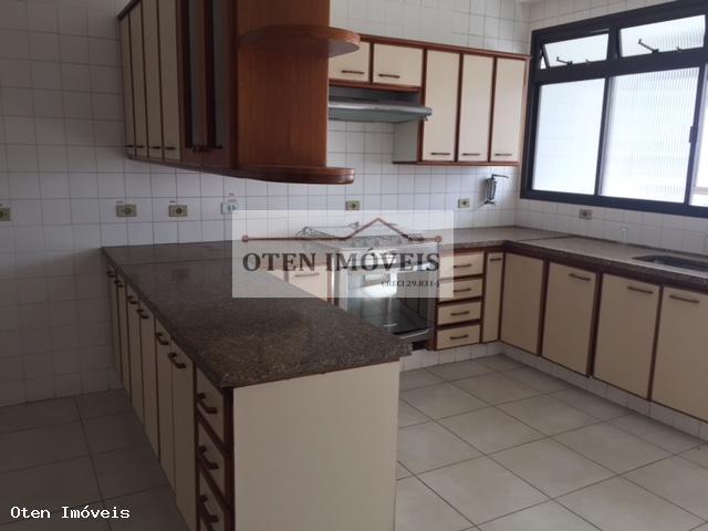 Apartamento para alugar com 4 quartos, 260m² - Foto 12