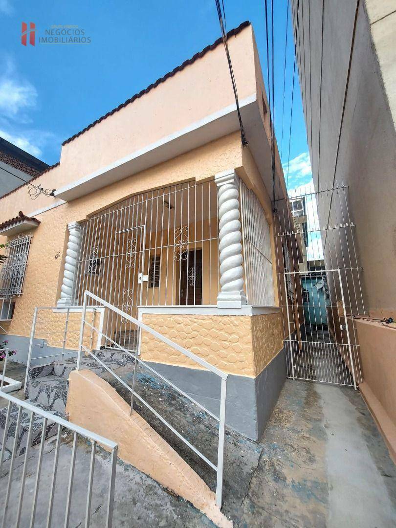 Casa à venda com 3 quartos, 220m² - Foto 31