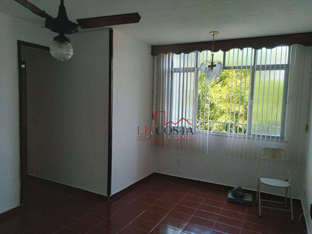 Apartamento à venda com 2 quartos, 55m² - Foto 2