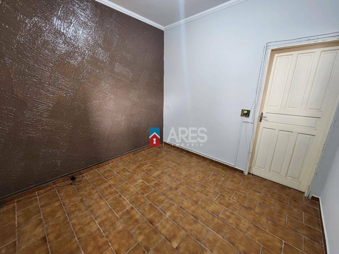 Casa à venda com 4 quartos, 167m² - Foto 12