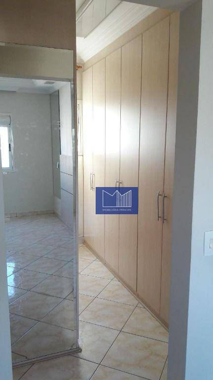 Apartamento à venda com 3 quartos, 140m² - Foto 15