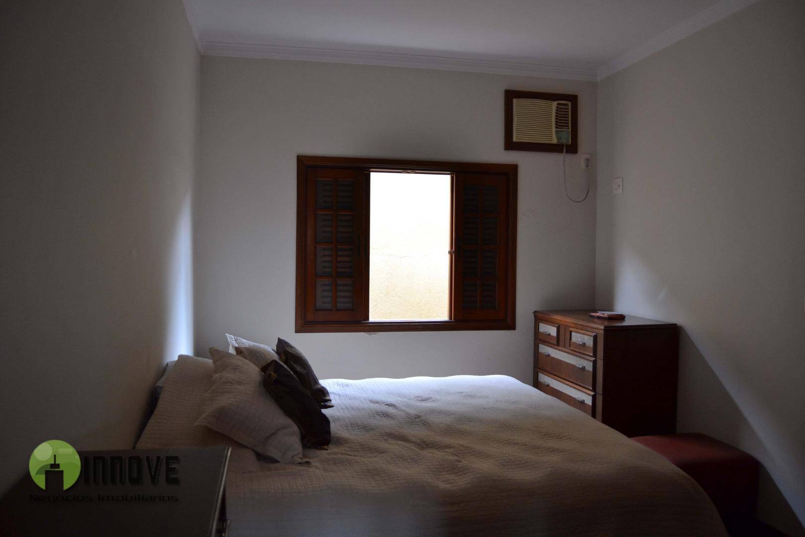 Casa à venda com 3 quartos, 230m² - Foto 20