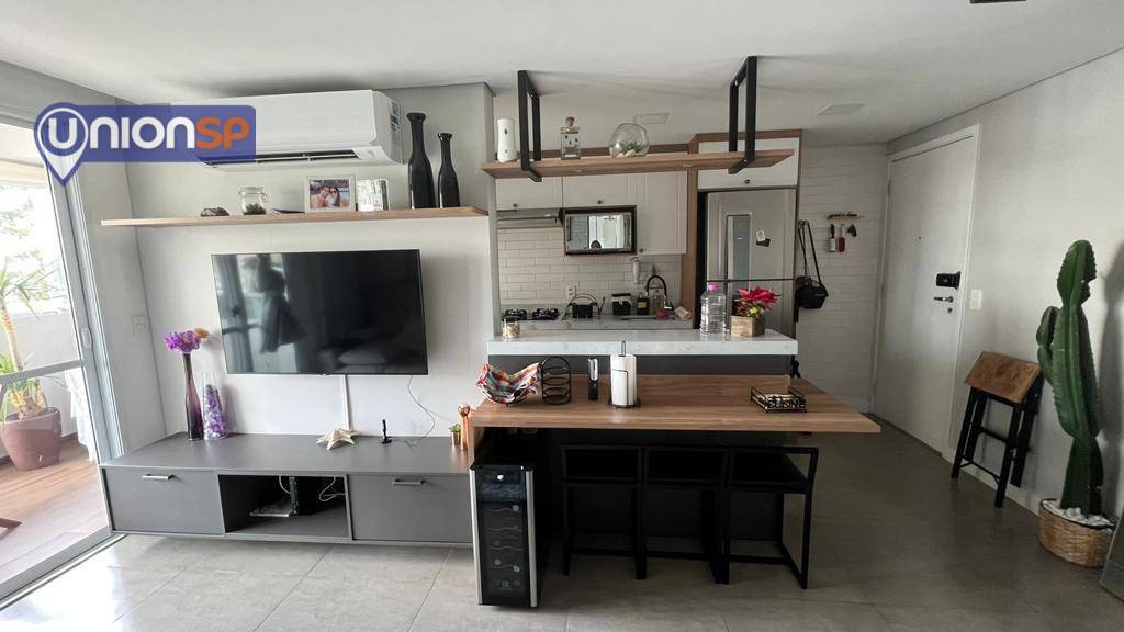 Apartamento à venda com 2 quartos, 61m² - Foto 3