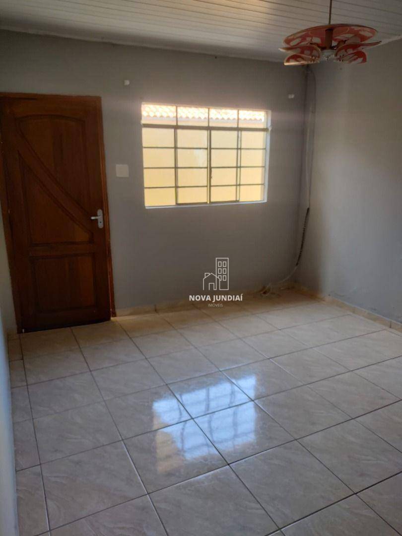 Casa à venda com 3 quartos, 109m² - Foto 5